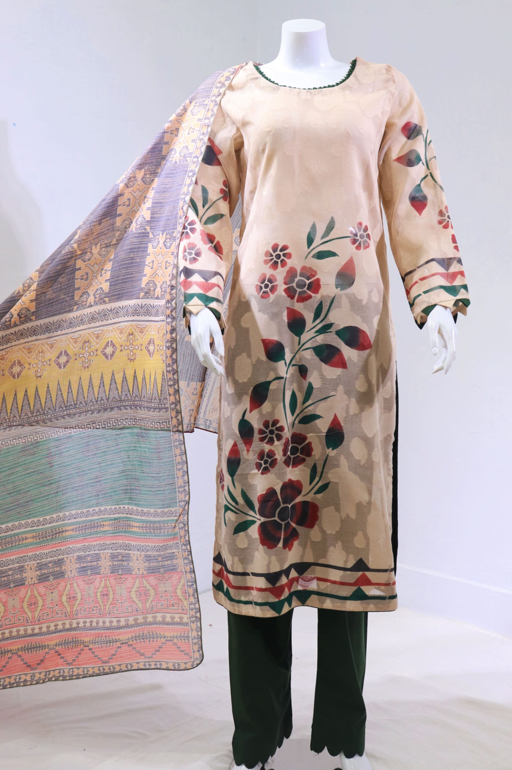 Pure Lawn Stuff Table Print Design 3 pieces