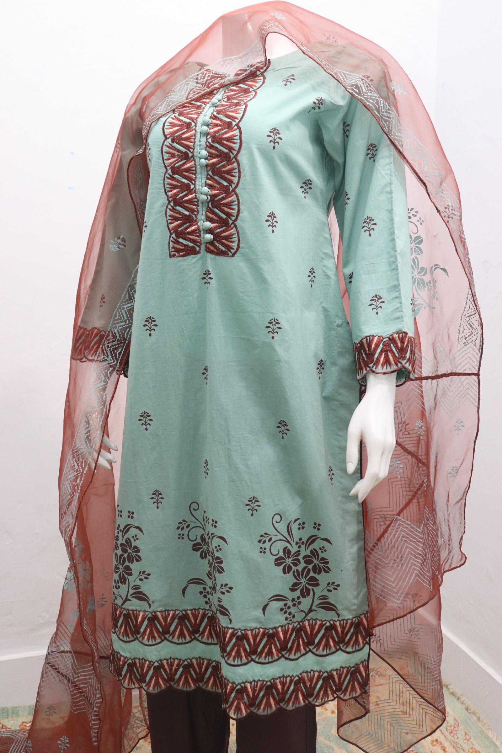 Pure Lawn Stuff Block Printing Design 3 Pieces - Image 3