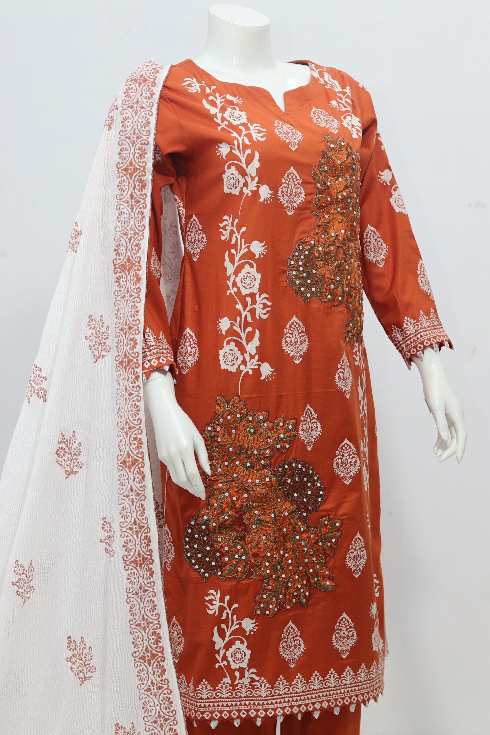 Pure Lawn Stuff Block Print & Embroidery Design 3 Piece - Image 2