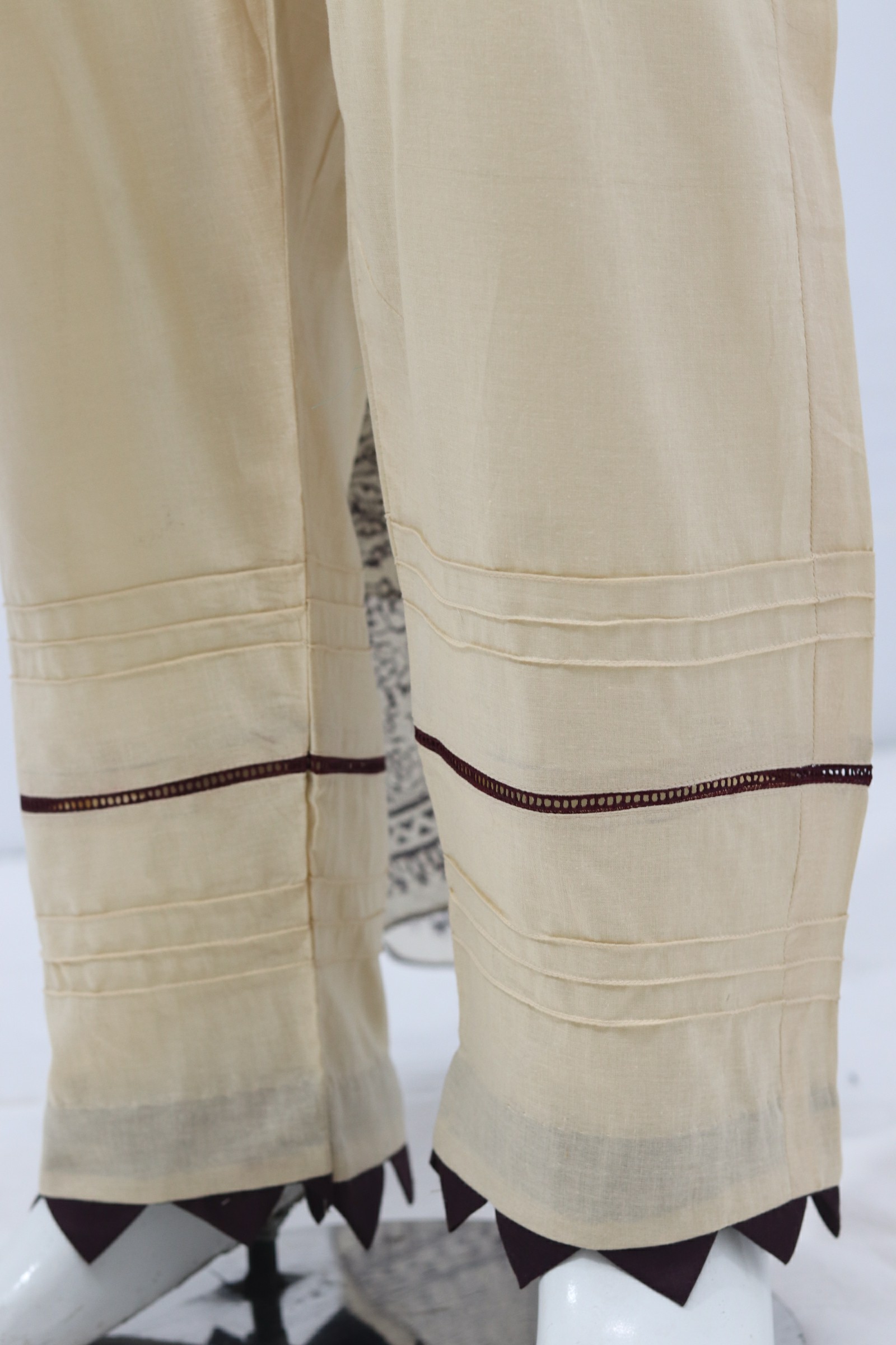 Pure Lawn Stuff Block Print & Embroidery Design 3 Piece - Image 4