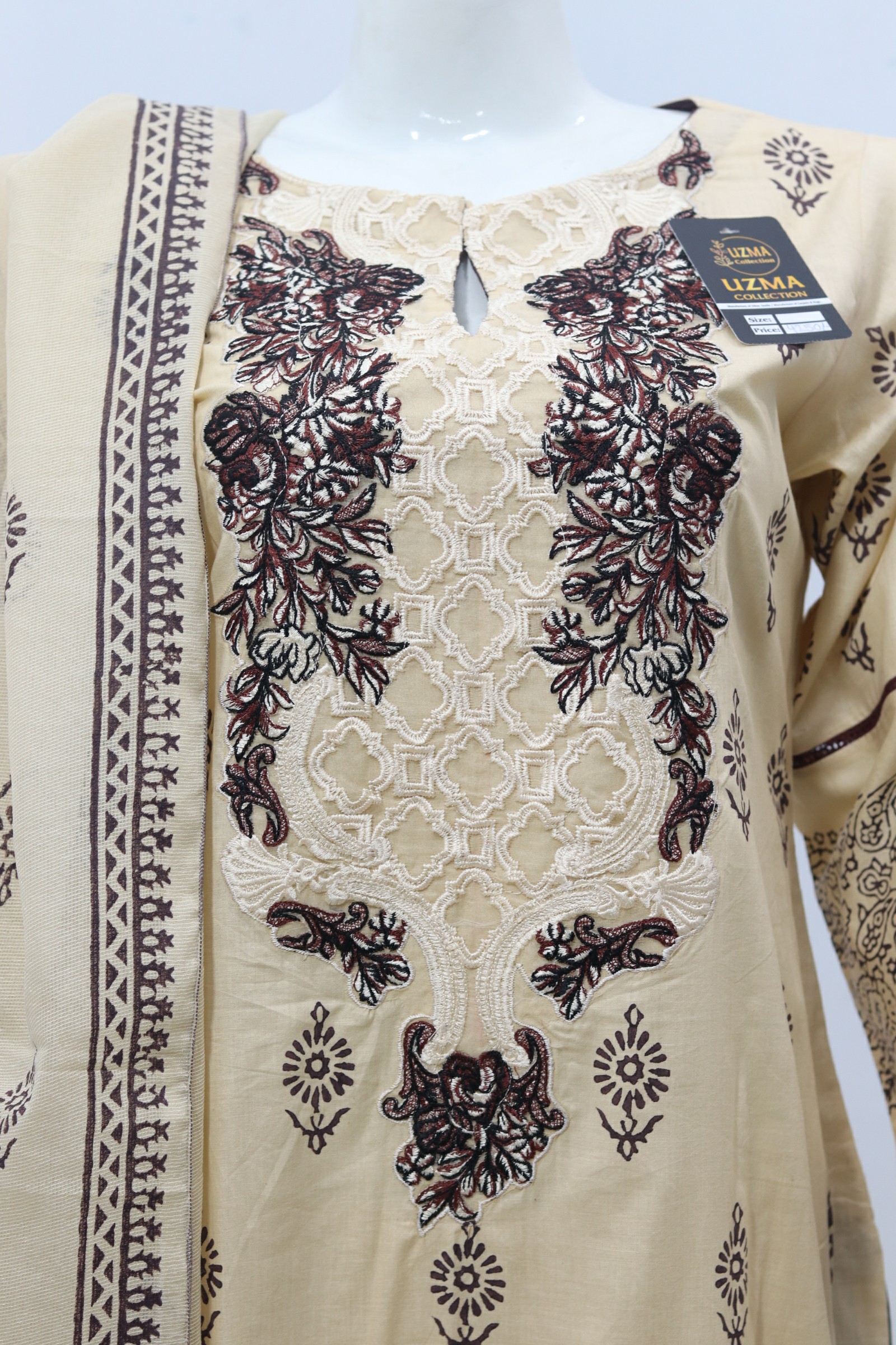 Pure Lawn Stuff Block Print & Embroidery Design 3 Piece - Image 5