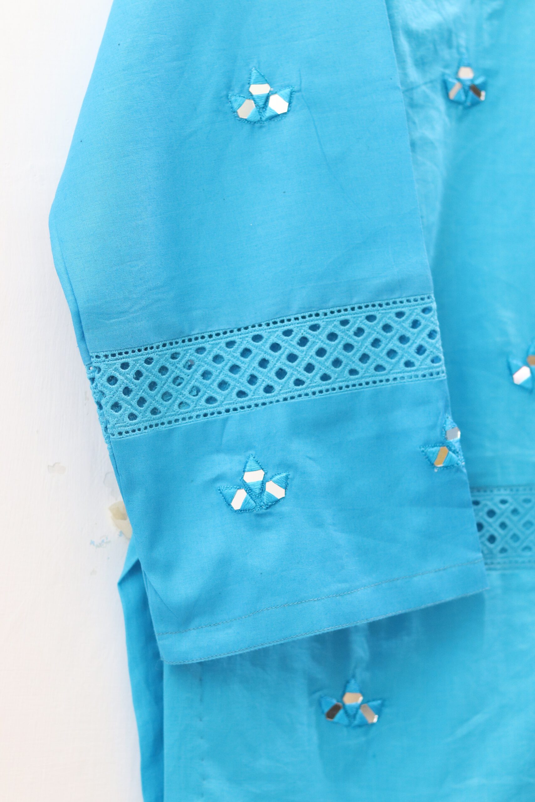 Pure Lawn Stuff Embroidery & Mirror Design 2 piece - Image 4