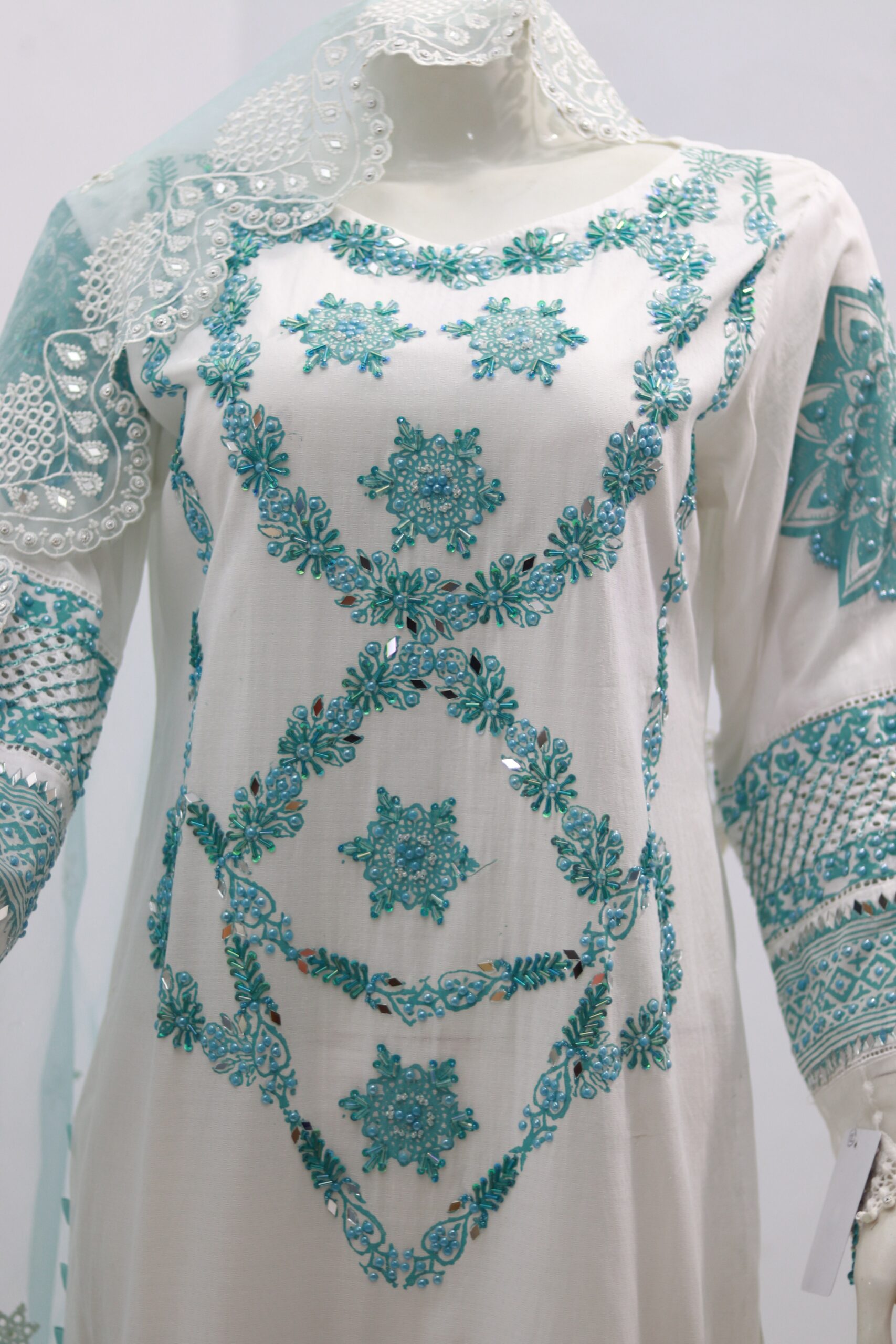 Pure Lawn Stuff Block Print Embroidery mirror moti Desgin 3 Piece - Image 7