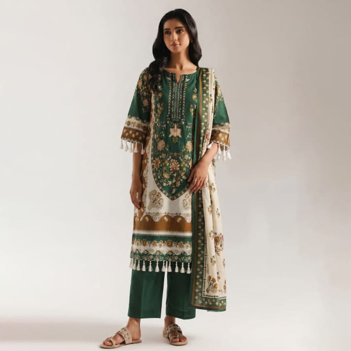Ethnic Volume 220 – Digital Printed Lawn 3-Piece Suit with Voil Dupatta (Emerald Green)