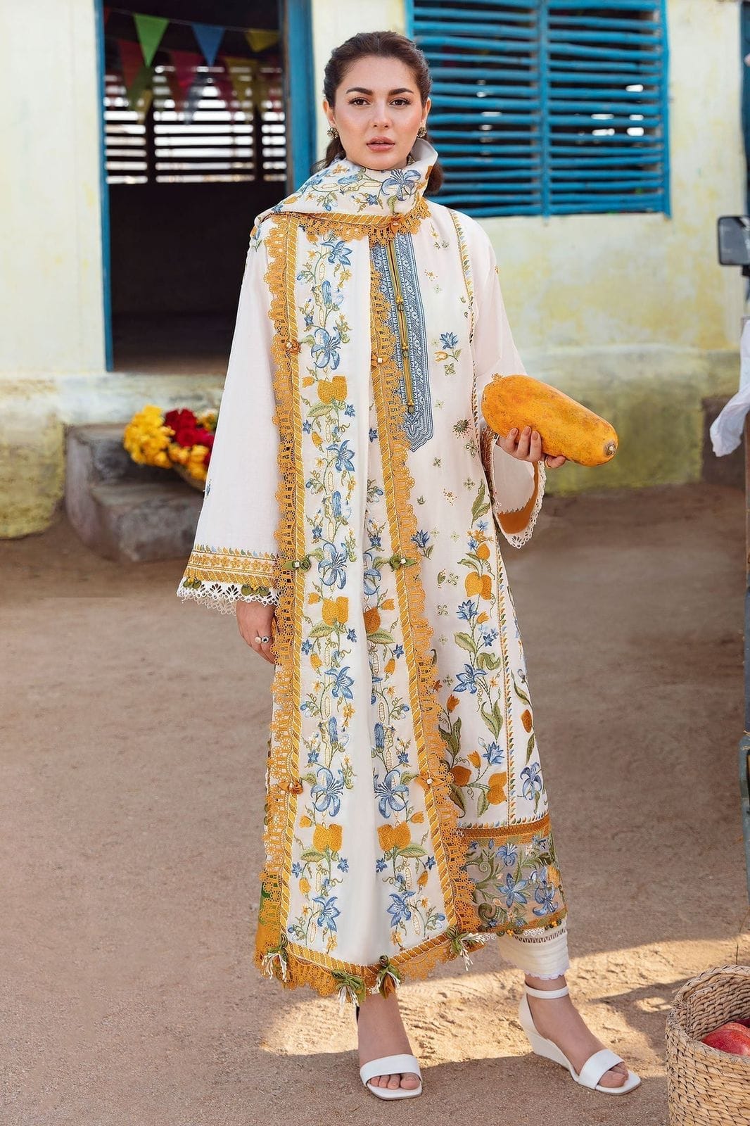 Off-White Embroidered Luxury Lawn Suit – 3 Piece Summer Edition - Image 4