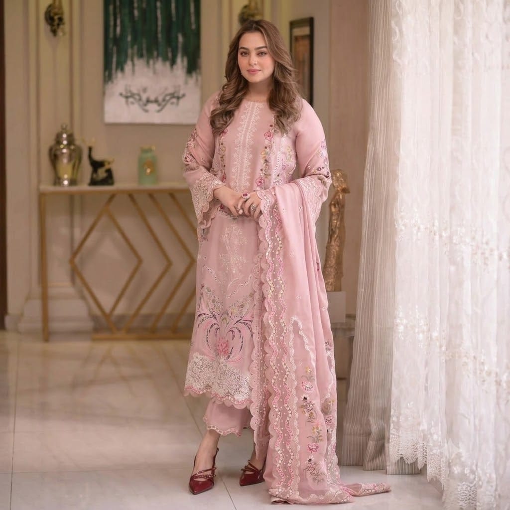 Luxury 3-Piece Embroidered Organza Lawn Suit with Scalloped Dupatta – Available in Pink, Lilac, & Mint Green
